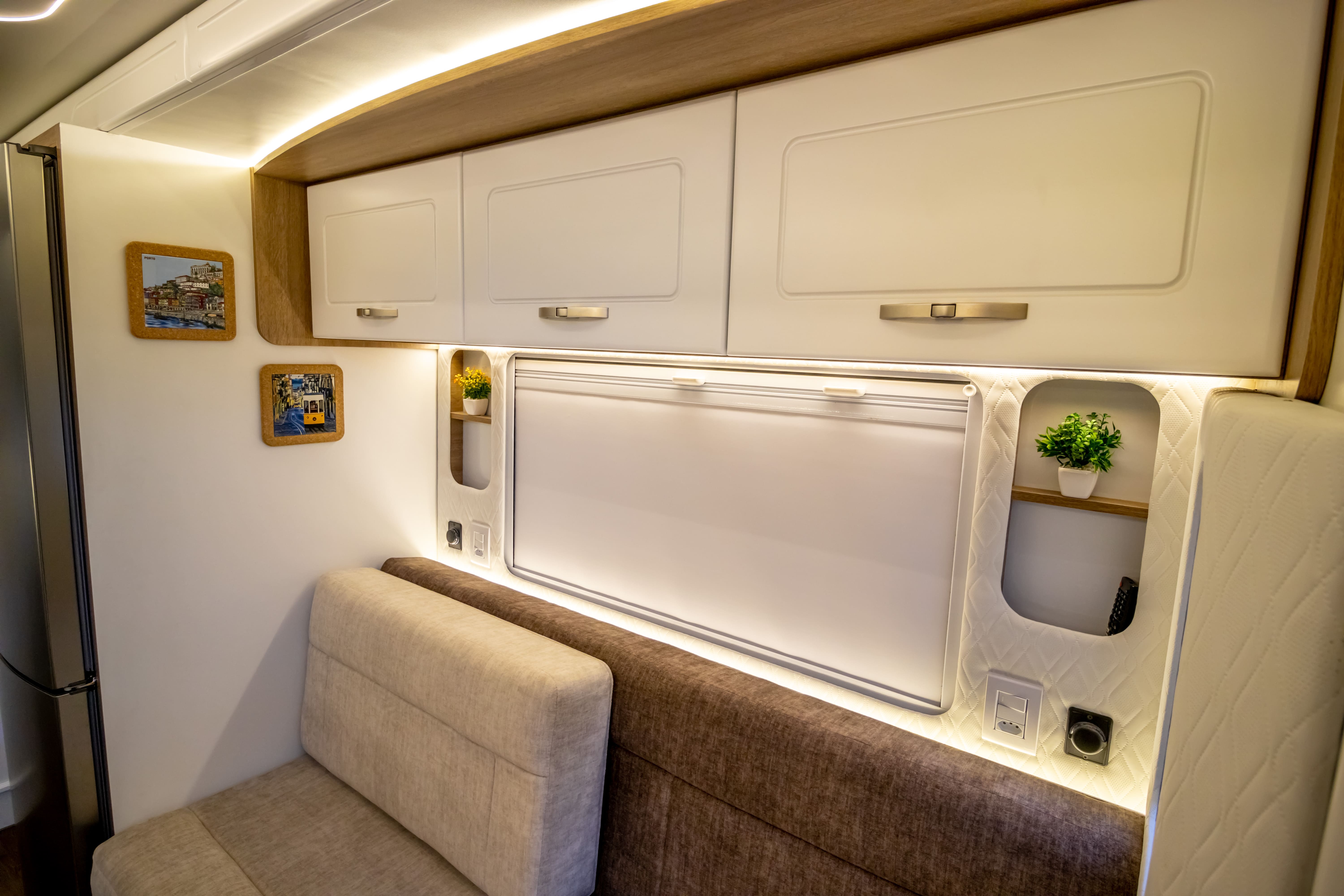 Confident 8.7 - Internal 7