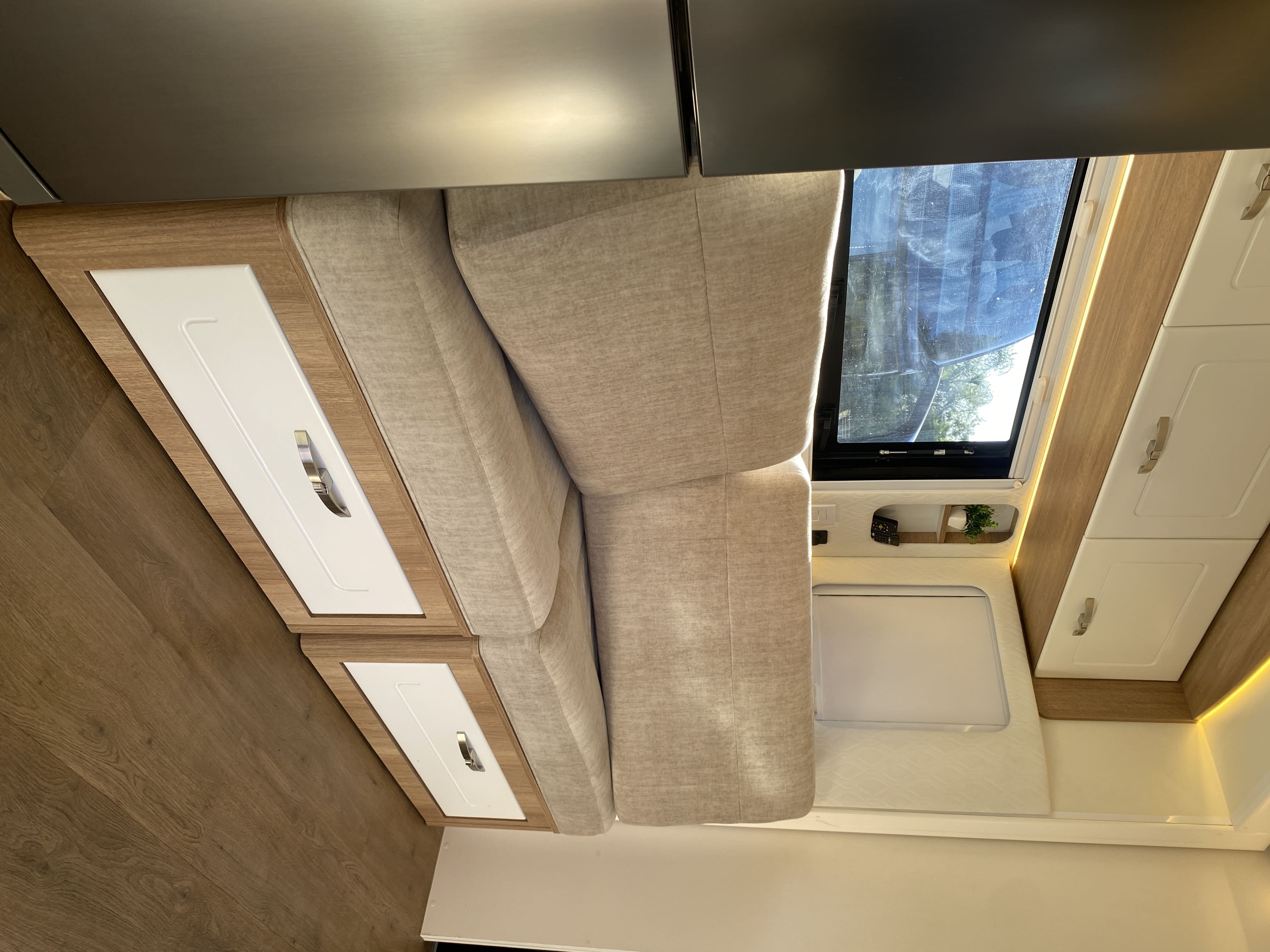 Confident 8.7 - Internal 13