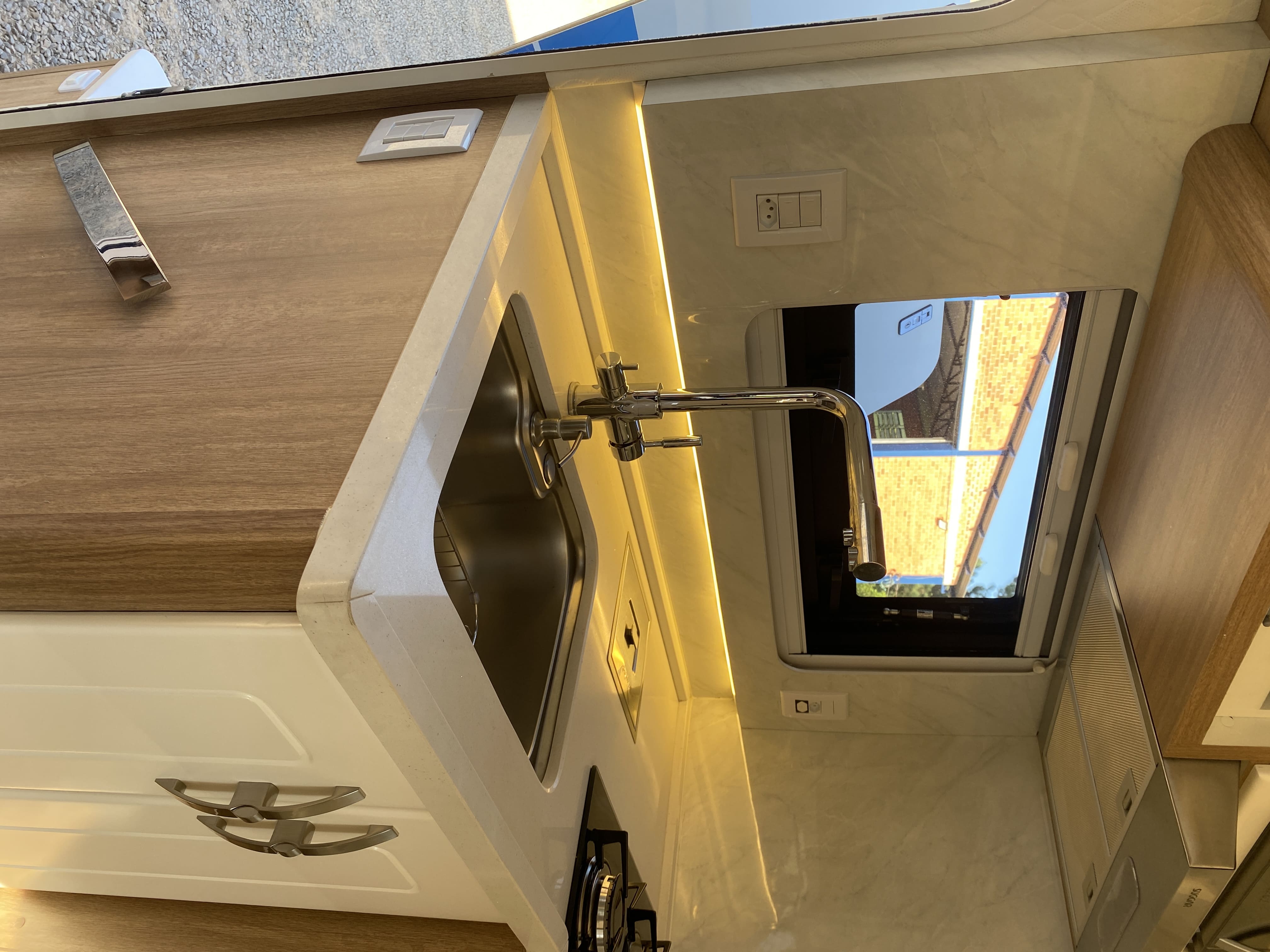 Confident 8.7 - Internal 14