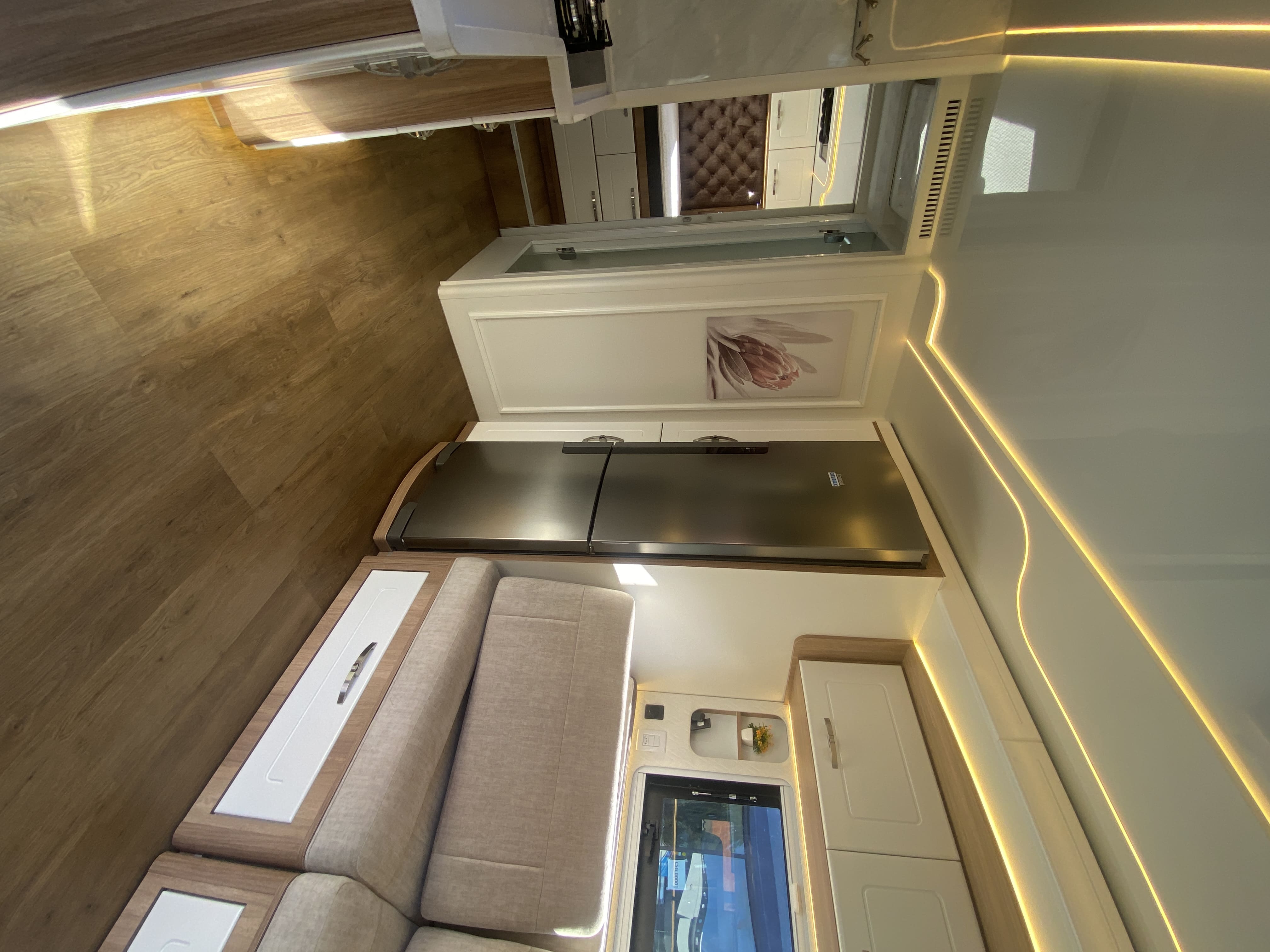 Confident 8.7 - Internal 17