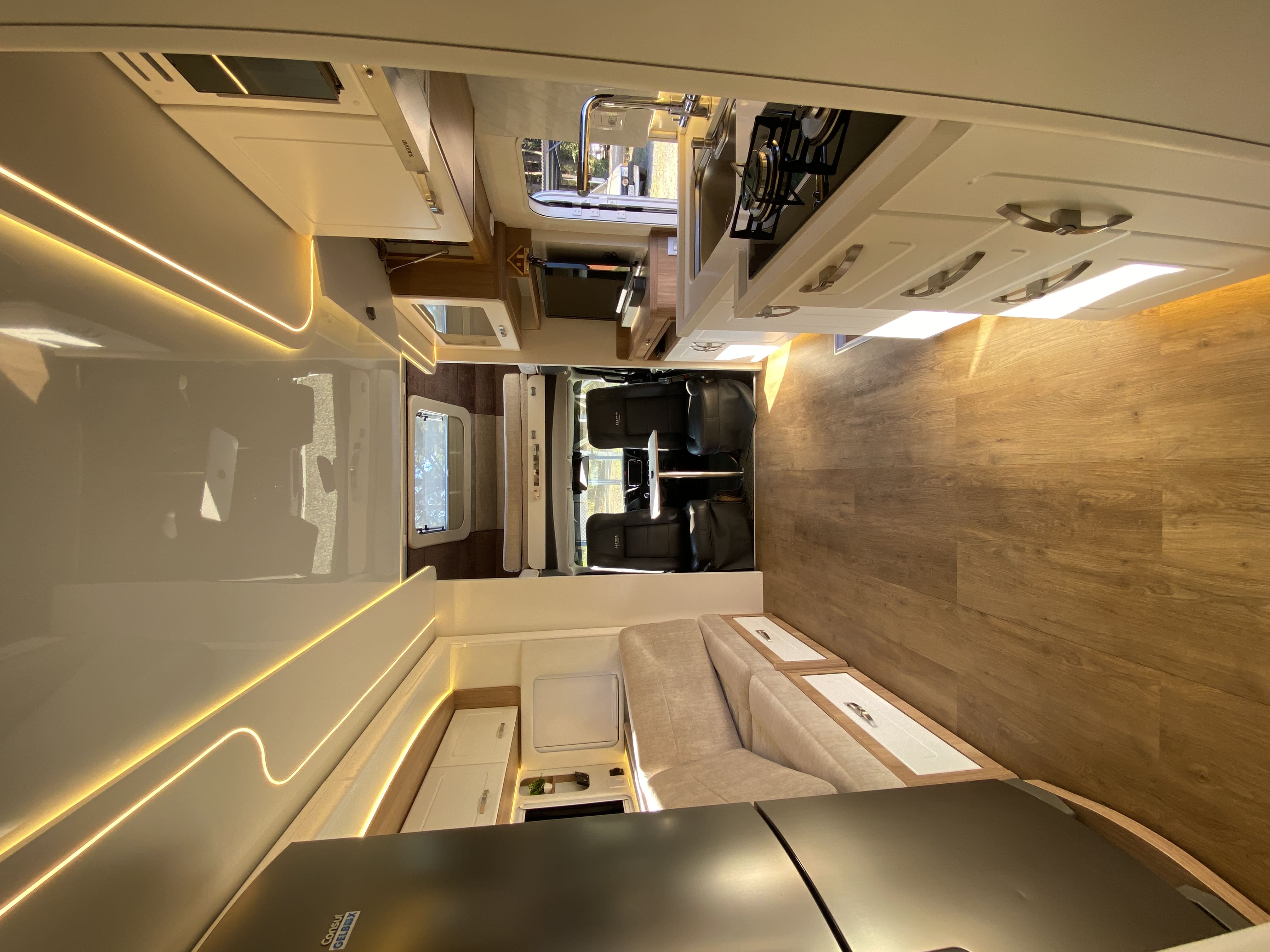 Confident 8.7 - Internal 22