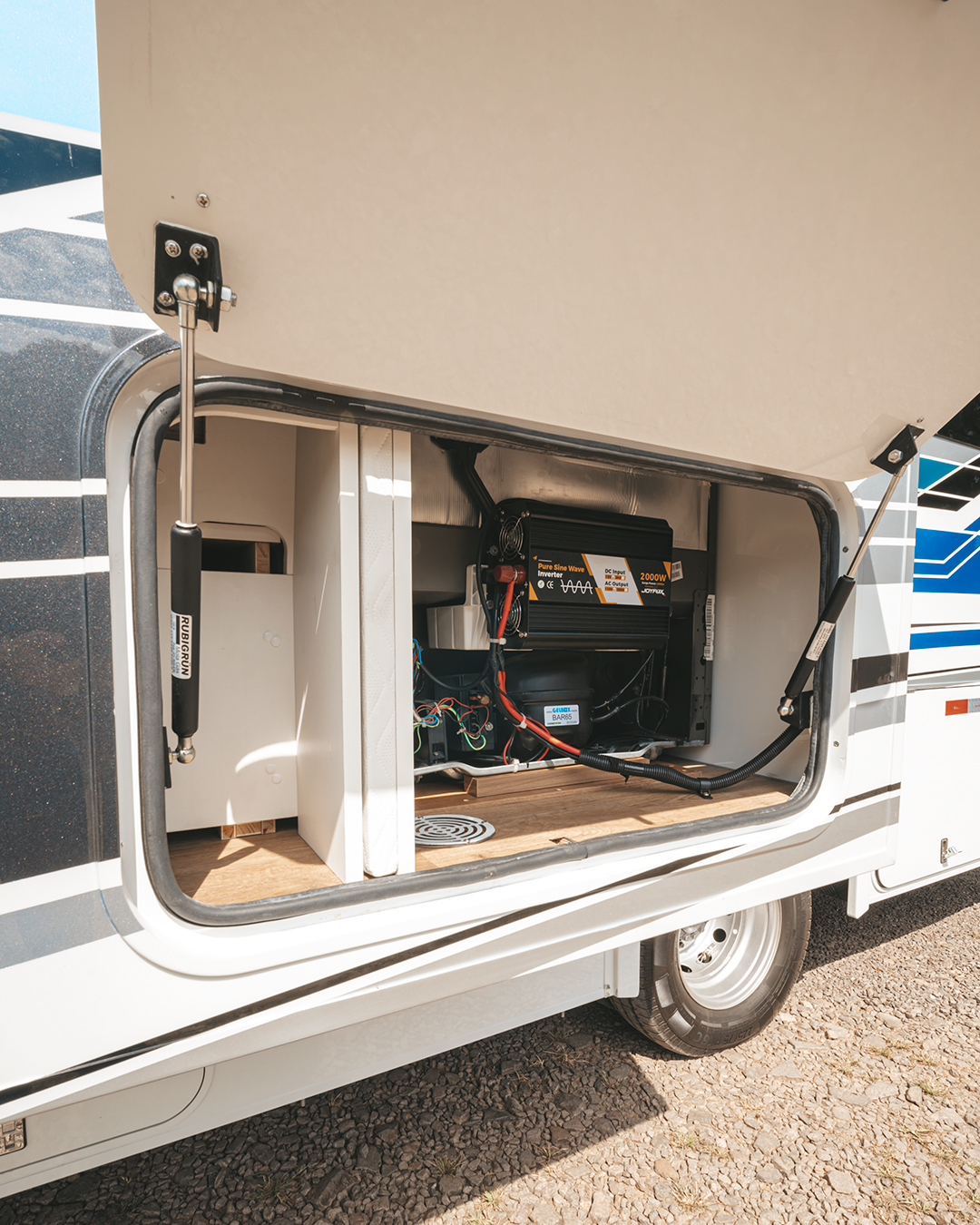 Confident 8.7 - External 26