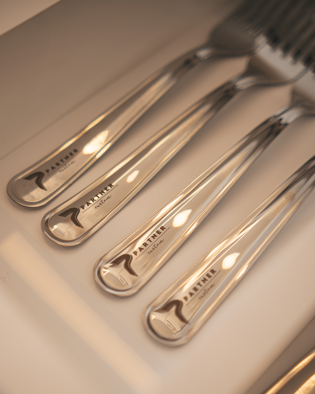 Confident 8.7 - Internal 28