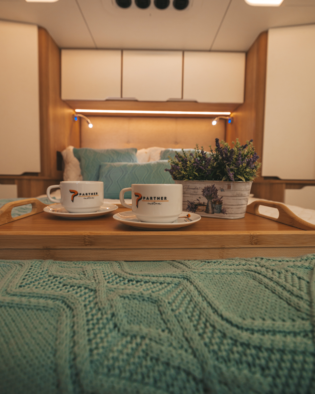 Confident 8.7 - Internal 47