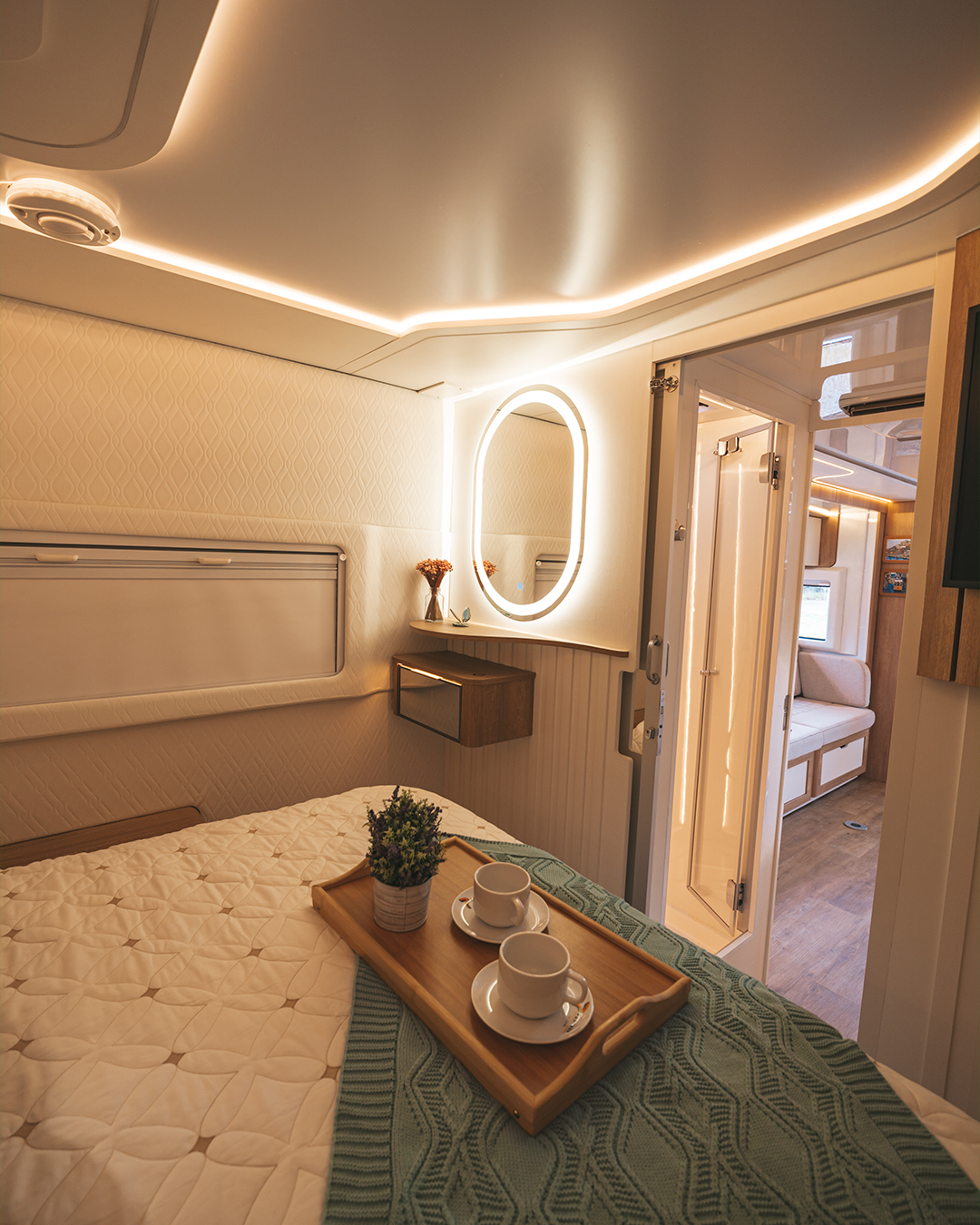 Confident 8.7 - Internal 50