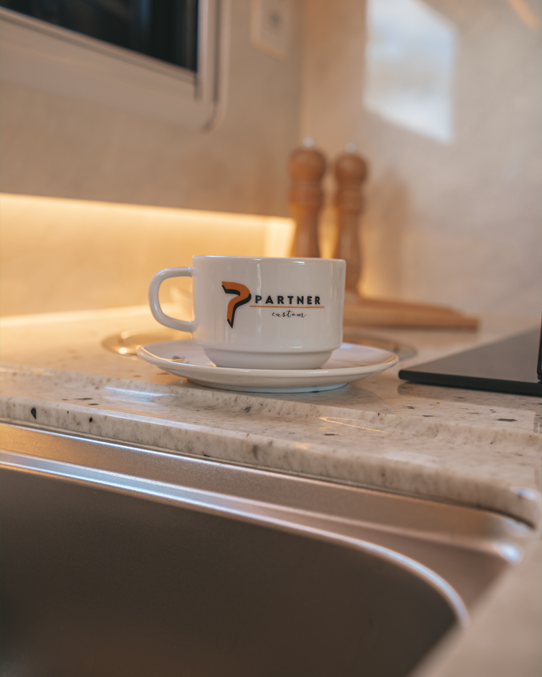 Confident 8.7 - Internal 70